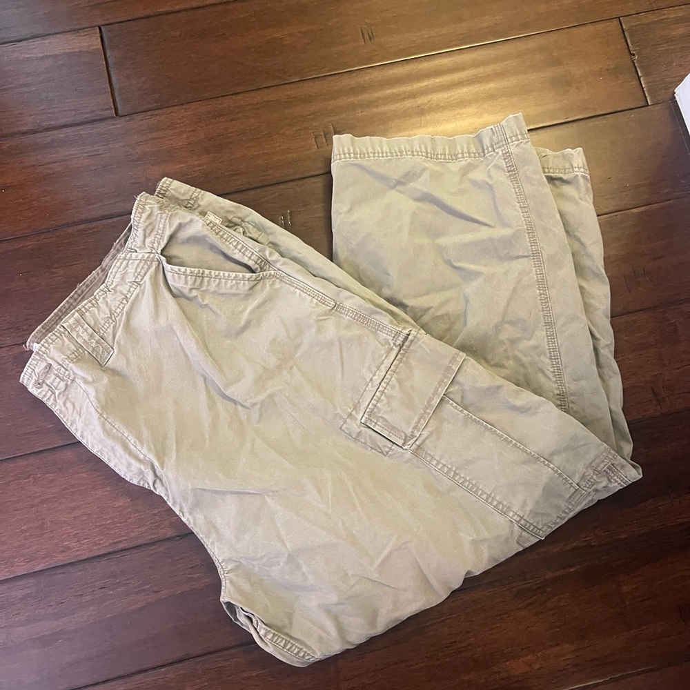 Old Navy Men's Light Tan Cargo Pants